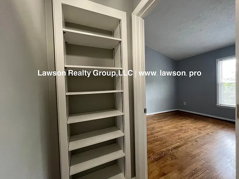 4715 Wembley Pl SW — Photo 48