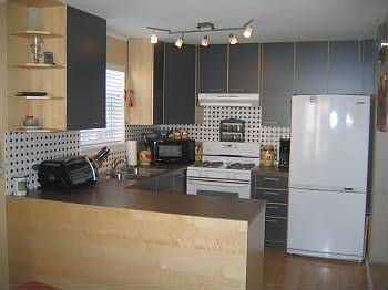 1st image of 1100 Stratford Ct APT B
