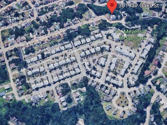 4th image of 301 Fair Oaks St