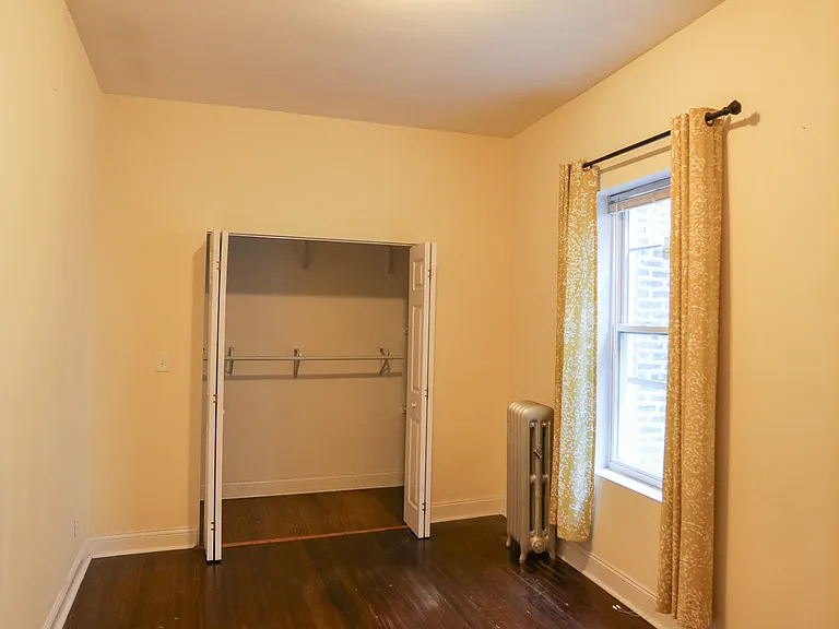 1449 W Argyle St #2 — Photo 8