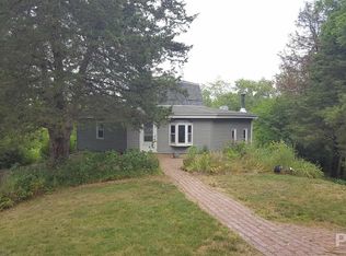 6302 S Trivoli Rd, Glasford, IL 61533