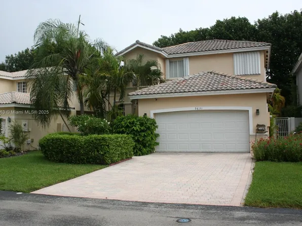 9631 NW 47th Ter, Doral, FL 33178