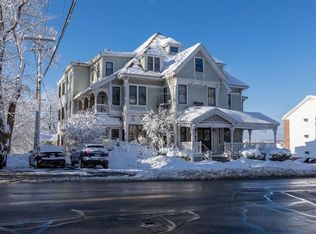 157 Nesmith St APT 16, Lowell, MA 01852
