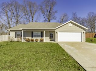 6141 Ruth Ann Ave, Hallsville, MO 65255