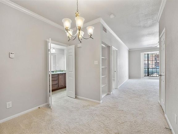 5th image of 2255 Braeswood Park Dr APT 167