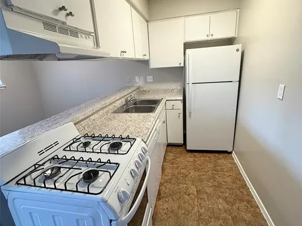 308 N 34th St E #101, Austin, TX 78705