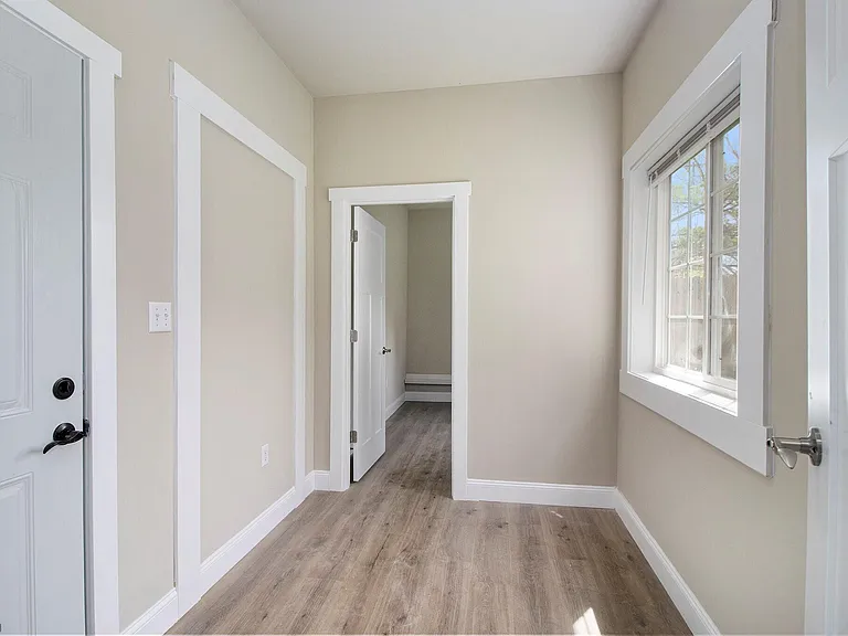 6 Maple Village Ct — Photo 8