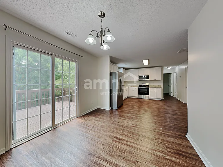 211 Calla Lilly Ln — Photo 5