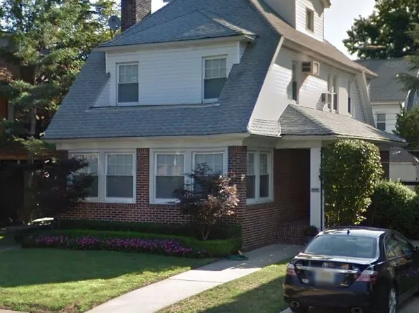 3461 Bedford Ave #1, Brooklyn, NY 11210