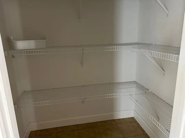 1311 Carrberry Ct — Photo 17
