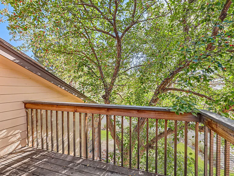 691 Canyon Dr — Photo 27