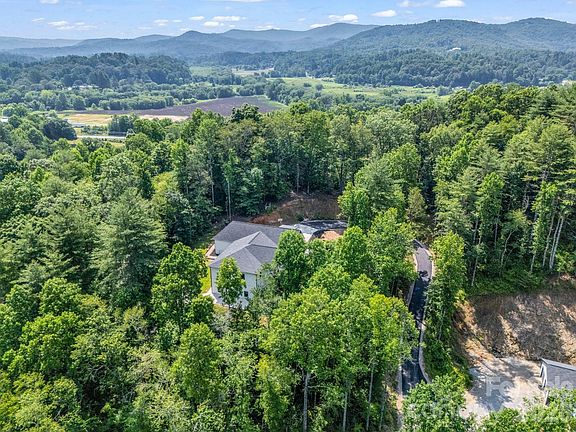 4th image of 5717 Turnpike Rd