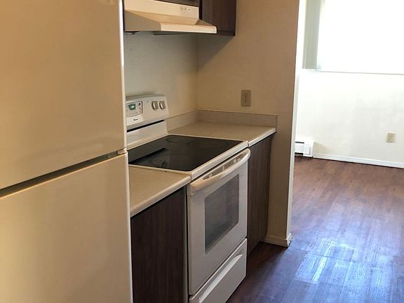 3rd image of 1820 Mactavish Ct #129