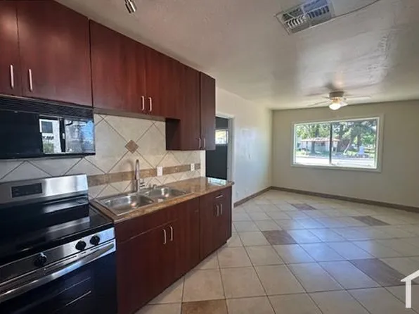 105 S Hardy Dr #2, Tempe, AZ 85281