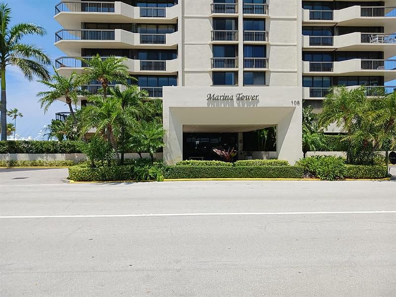 1st image of 108 Lakeshore Dr APT 1741