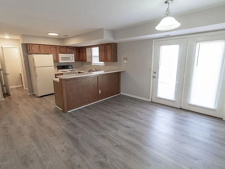 3705 Hermitage Rd — Photo 7