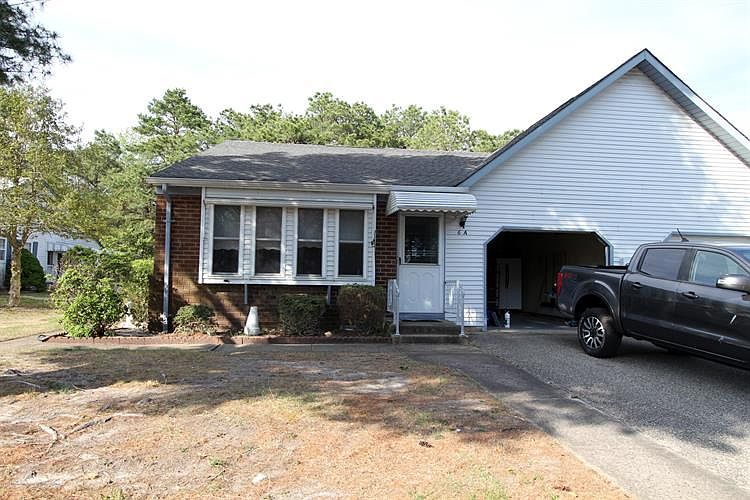 1st image of 6A Easton Ct #55