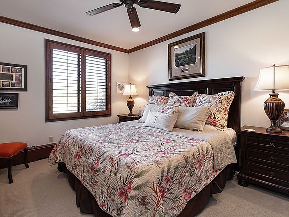 4th image of 600 Sawatch Dr #105