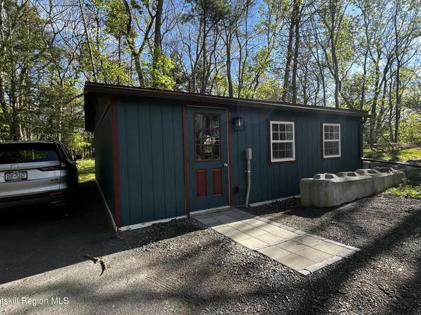 129 Johnson Hill Rd #3, Kingston, NY 12401