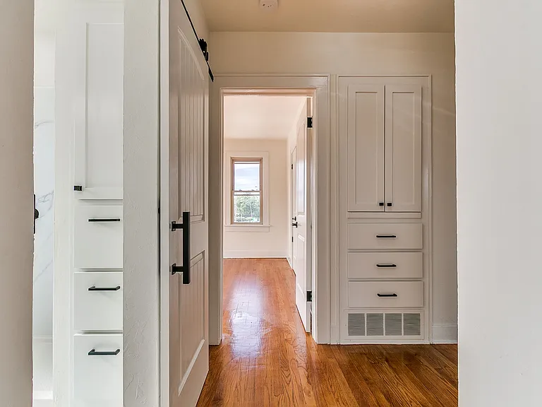 1805 N Gatewood Ave — Photo 9
