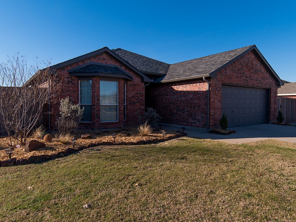 1st image of 301 S Alabama Dr