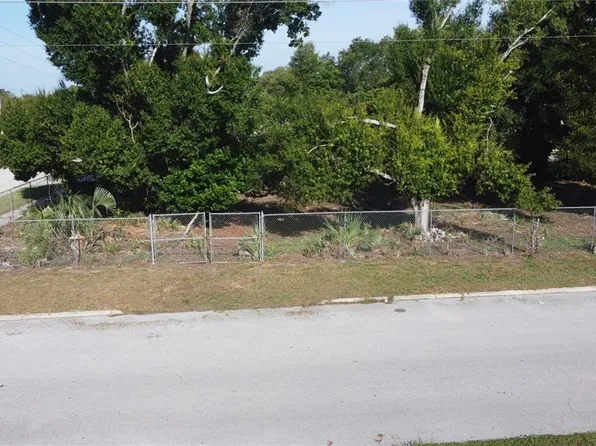 524 S 3RD STREET LOT 16, LAKE WALES, FL 33853