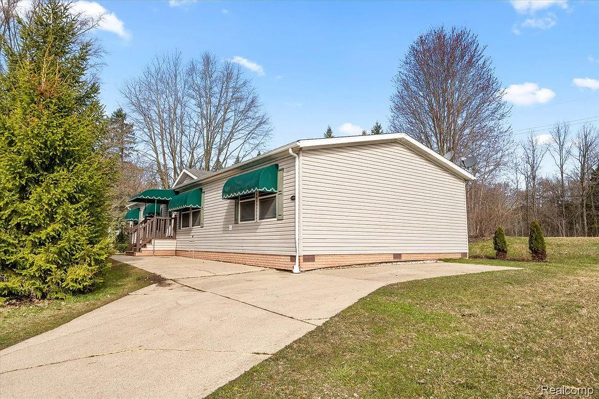 11018 Woodland Ridge Ct photo 1