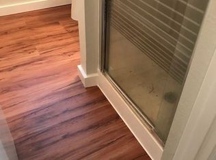 2755 NE Hogan Dr APT 11, Gresham, OR 97030