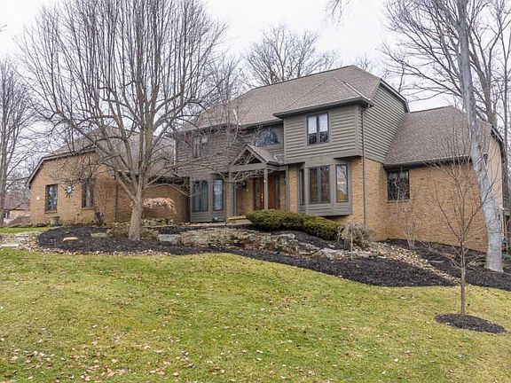 2nd image of 3373 Glen Oaks Ct