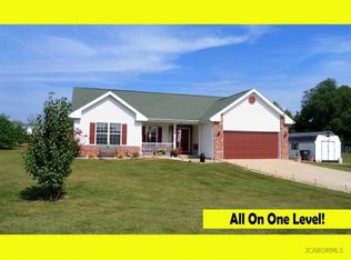 2521 County Road 494, New Bloomfield, MO 65063