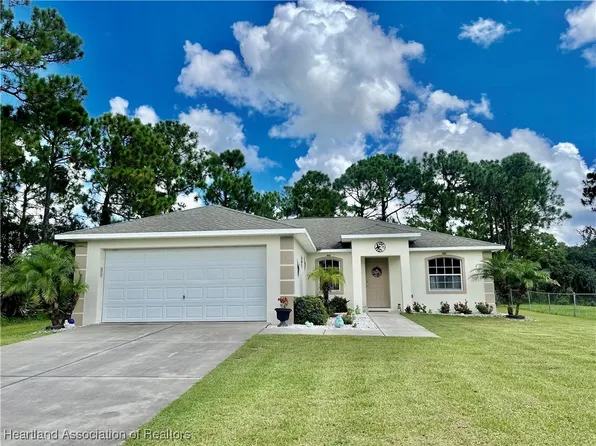 1900 Stream Ave, Sebring, FL 33875