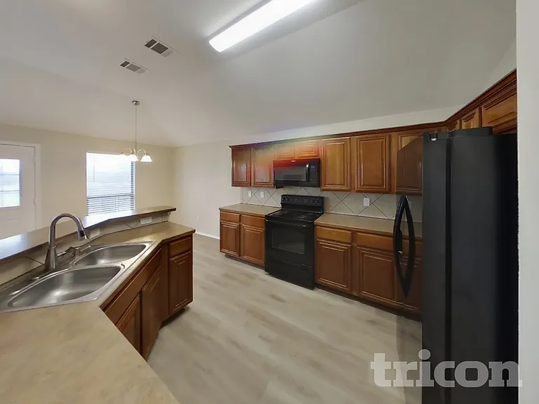 1719 Abaco Dr — Photo 7