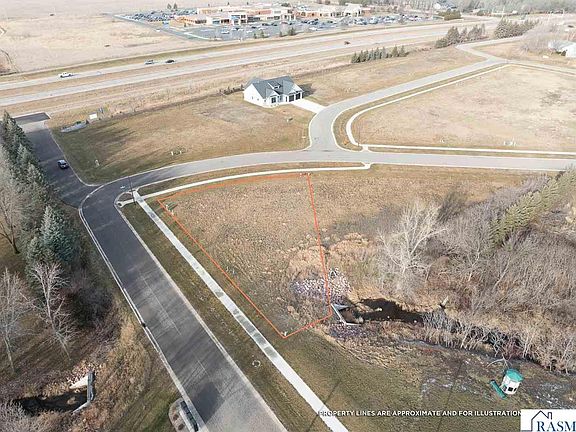 4th image of 101 Pine Creek Rd