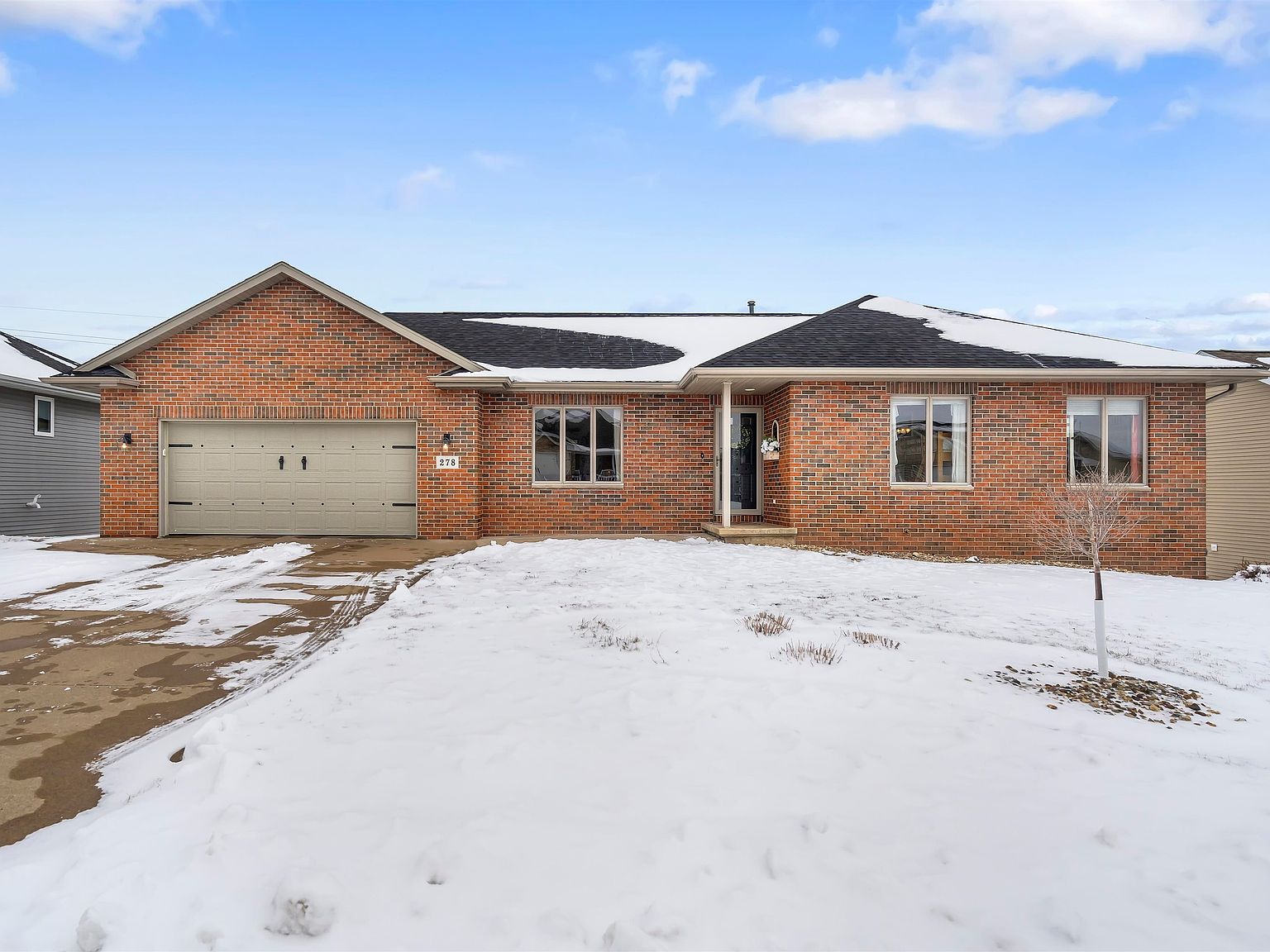 278 Lezlie Dr, Peosta, IA 52068 Zillow