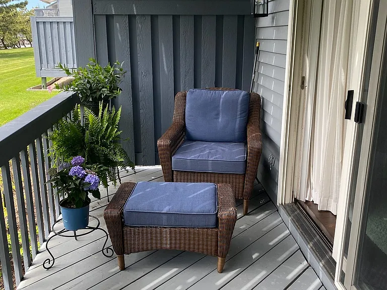 1 Island Dr #9 — Photo 30