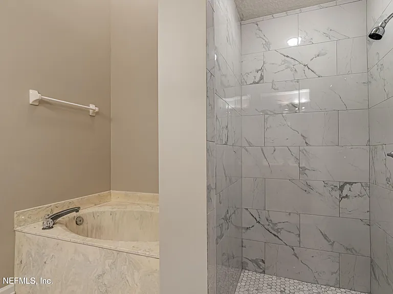 1136 Hyacinth St — Photo 17