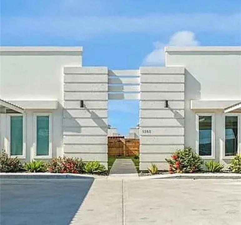 1312 Lore Dr #1