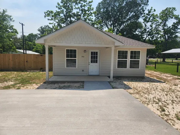 302 White Oak St, Diboll, TX 75941