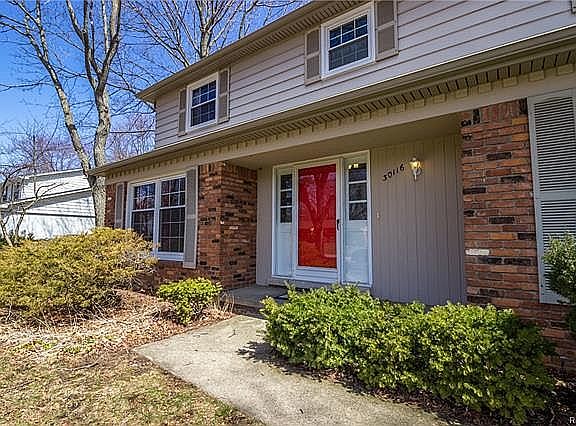 3rd image of 30116 Club House Ln