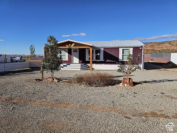 2nd image of 20 W Wildflower Cir