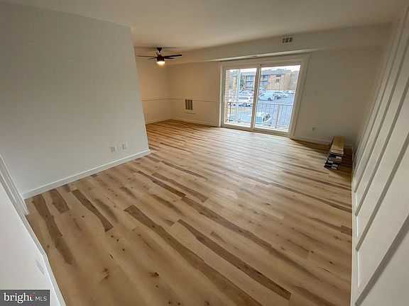 2nd image of 1008 Adams Ave APT 2B