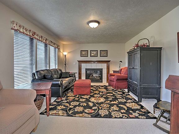 2nd image of 314 W Auburn Crest Ct