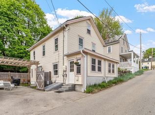 1 Union St, Amesbury, MA 01913