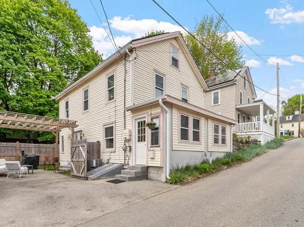 1 Union St, Amesbury, MA 01913