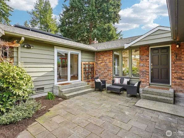 6406 233rd Place SW, Mountlake Terrace, WA 98043