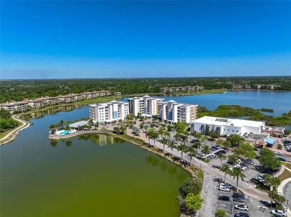 10530 BOARDWALK LOOP #201, LAKEWOOD RANCH, FL 34202