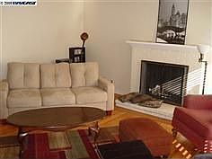 4th image of 2820 Sunnybank Ln