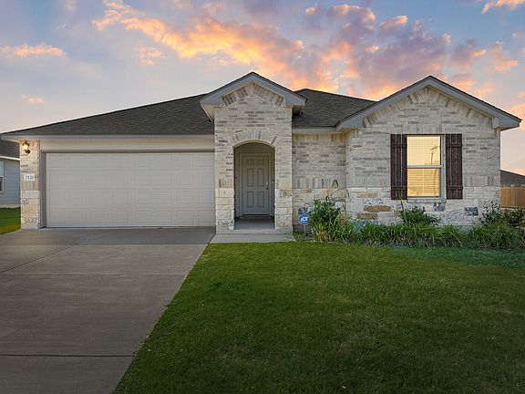 3rd image of 7120 Guadalupe Rd