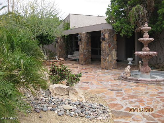 3rd image of 2611 E Lupine Ave