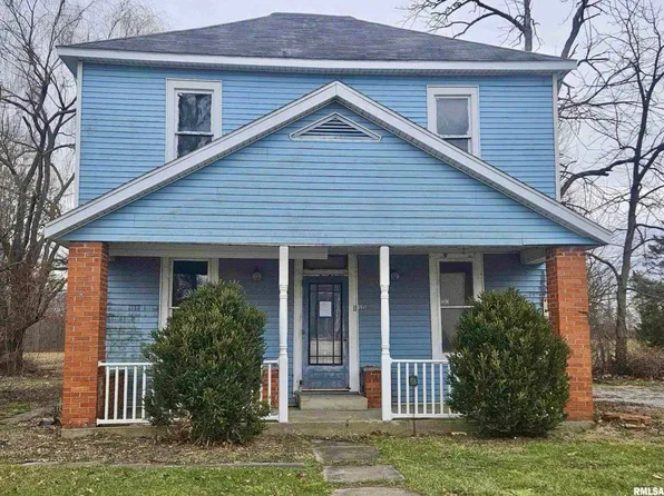 115 West St, Xenia, IL 62899